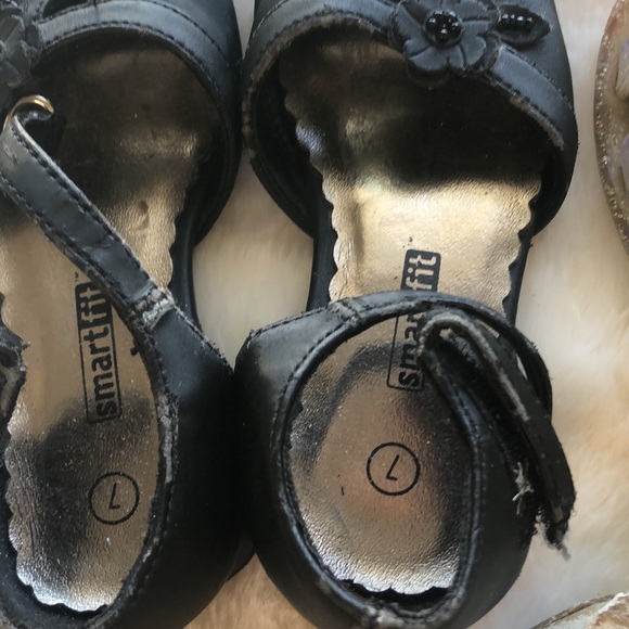 Girl Shoes Size 7T —4 pairs for $15 used - Picture 8 of 10